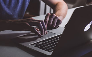 拉明·亚马尔透露“我承认梅西是历史最佳，但我成为第二个他”